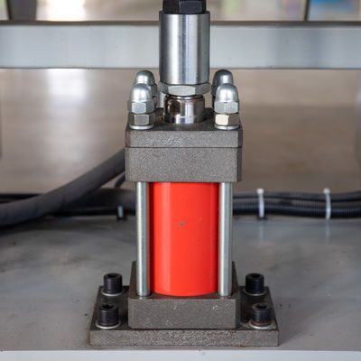 プロフェッショナル メーカー 半自動 刃 プレス サイズ 2130*1480*1180mm