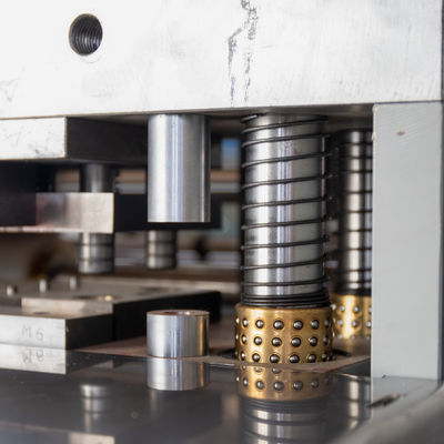 プロフェッショナル メーカー 半自動 刃 プレス サイズ 2130*1480*1180mm