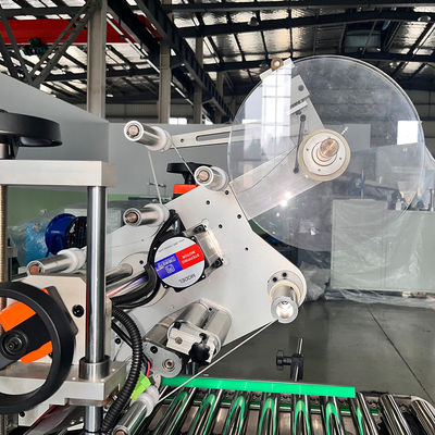 全自動 4 スピンドル クリップフィルム アルミホイールロール リローディングマシン